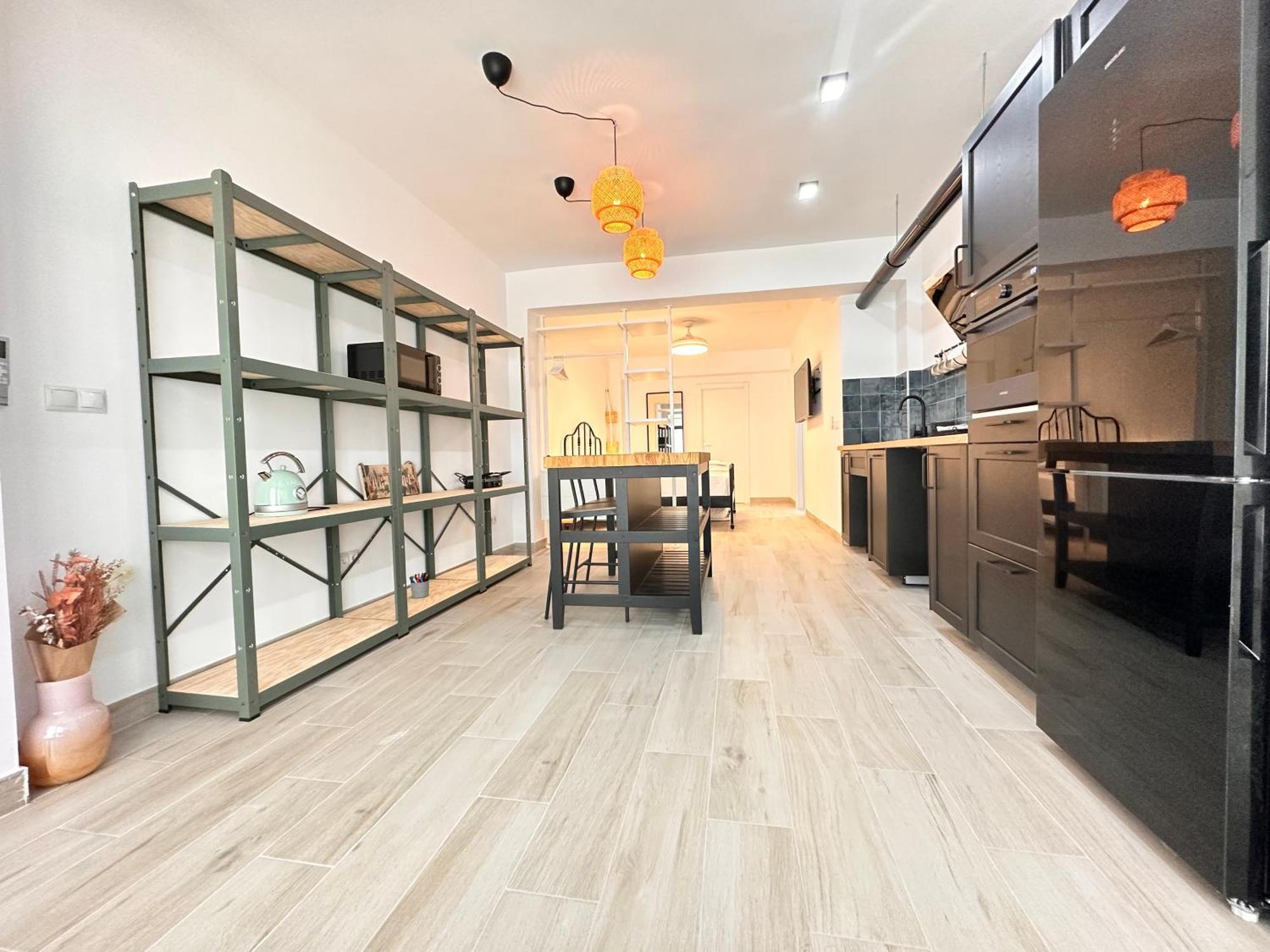 Alberola Industrial Style Apartment Valencia Exterior photo
